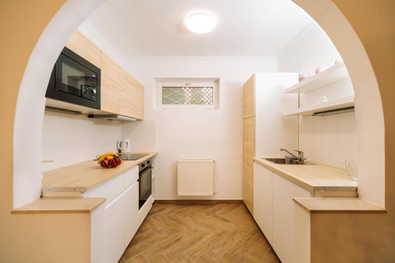 Topaz Apartmanhazak Balatongyorok Exterior photo