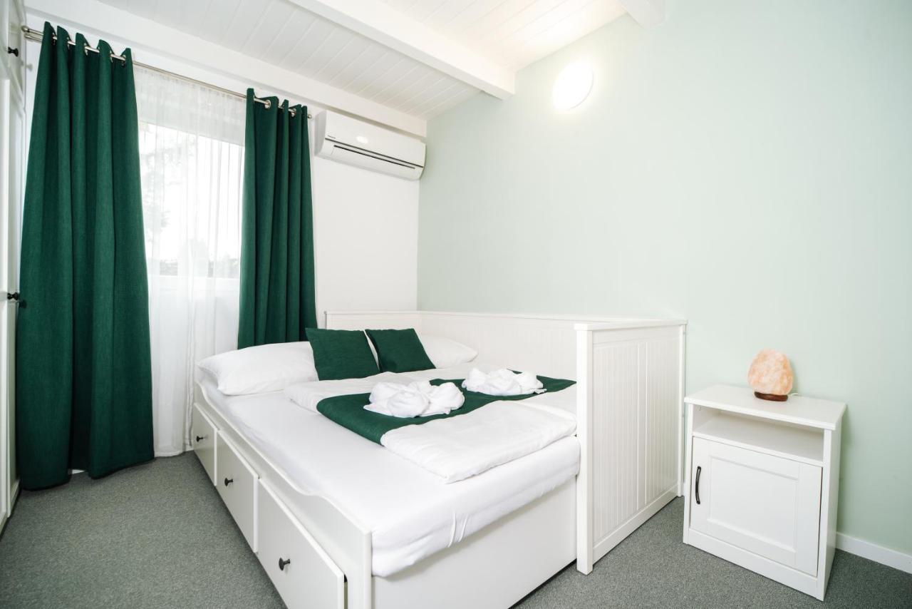 Topaz Apartmanhazak Balatongyorok Exterior photo
